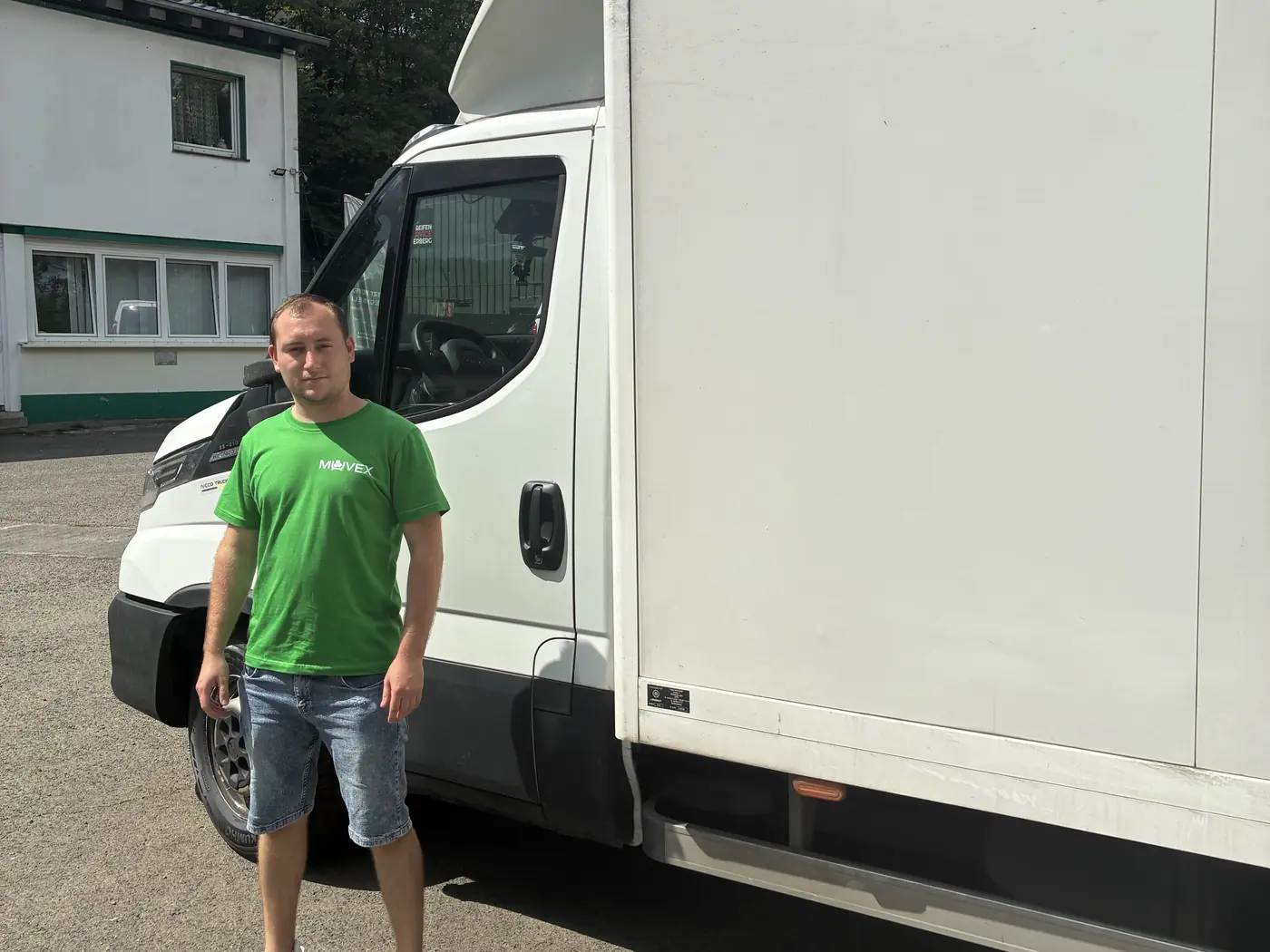 Muvex-Umzugswagen vor der Abfahrt zum Umzug — Umzug in Bergneustadt